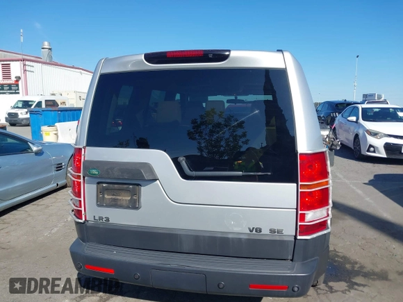 2005 Land Rover LR3 SE with VIN SALAA25495A301854, listed as a IAAI auction lot 41839807 with 79,263 mi miles and . Bid and sale history available at DreamBid. Image 17.