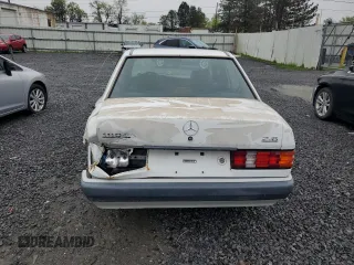 1992 Mercedes-Benz 190 z VIN WDBDA29D3NF993013, wystawiony jako Copart lot #55794035 z przebiegiem 181 833 mil mil oraz Szkoda całkowita • Salvage title. Historia ofert i sprzedaży dostępna na DreamBid. Obrazek 6.