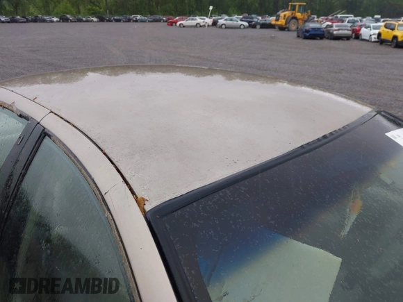 2002 Chevrolet Cavalier LS z VIN 1G1JF524627191250, wystawiony jako IAAI lot #42208784 z przebiegiem Nie podano mil oraz . Historia ofert i sprzedaży dostępna na DreamBid. Obrazek 16.