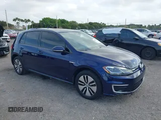 2019 Volkswagen Golf SEL Premium z VIN WVWPR7AU7KW914664, wystawiony jako IAAI lot #41720673 z przebiegiem 45 872 mil mil oraz . Historia ofert i sprzedaży dostępna na DreamBid. Obrazek 1.