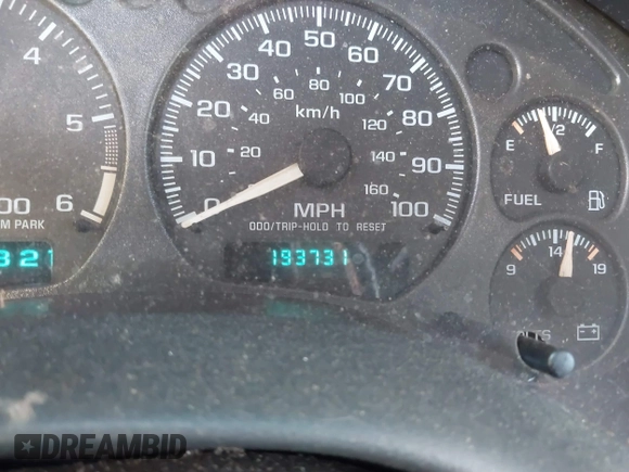 2002 Chevrolet Blazer LS z VIN 1GNDT13WX2K101236, wystawiony jako IAAI lot #42198292 z przebiegiem 193 731 mil mil oraz . Historia ofert i sprzedaży dostępna na DreamBid. Obrazek 7.
