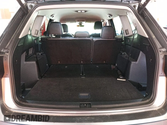 2024 Volkswagen Atlas SE с VIN 1V2HR2CA1RC556840, выставлен на аукционе IAAI как лот 42786516 с пробегом 24 384 миль миль и . История ставок и продаж доступна на DreamBid. Изображение 31.