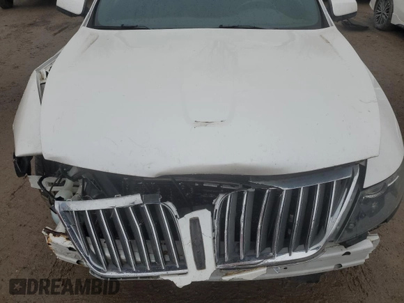 2011 Lincoln MKS EcoBoost with VIN 1LNHL9FT5BG610255, listed as a Copart auction lot 81505834 with 143,380 mi miles and Clean title. Bid and sale history available at DreamBid. Image 11.