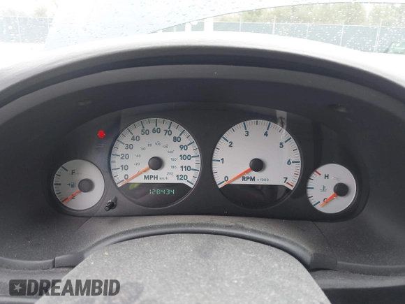 2007 Dodge Grand Caravan SE with VIN 1D4GP24R27B172322, listed as a IAAI auction lot 42005459 with 128,434 mi miles and . Bid and sale history available at DreamBid. Image 7.