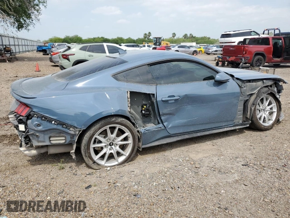2024 Ford Mustang GT with VIN 1FA6P8CF0R5414891, listed as a Copart auction lot 54930515 with 16,663 mi miles and Salvage title. Bid and sale history available at DreamBid. Image 3.