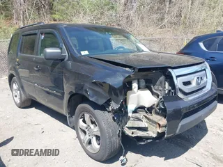 2009 Honda Pilot EX-L with VIN 5FNYF48579B007700, listed as a IAAI auction lot 42084458 with 208,104 mi miles. Bid and sale history available at carsss.com. Image 1.
