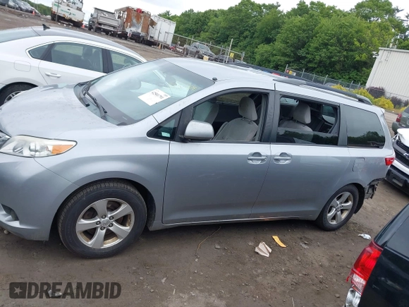 2015 Toyota Sienna LE AAS with VIN 5TDKK3DC0FS588089, listed as a IAAI auction lot 42501791 with 190,322 mi miles and . Bid and sale history available at DreamBid. Image 15.