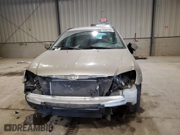 2007 Chrysler Pacifica Limited with VIN 2A8GF78X77R247872, listed as a Copart auction lot 55961375 with 134,252 mi miles and Salvage title. Bid and sale history available at DreamBid. Image 5.