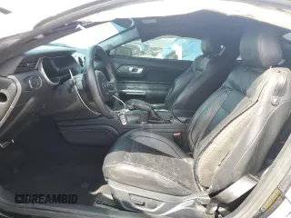 2021 Ford Mustang GT z VIN 1FA6P8CF6M5156224, wystawiony jako Copart lot #48539855 z przebiegiem 45 150 mil mil oraz Szkody całkowita. Historia ofert i sprzedaży dostępna na DreamBid. Obrazek 7.