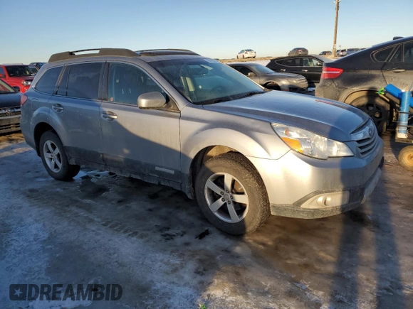 2011 Subaru Outback z VIN 4S4BRGGC7B3411450, wystawiony jako Copart lot #85015904 z przebiegiem 216 543 mil mil oraz Czysty tytuł • Clean title. Historia ofert i sprzedaży dostępna na DreamBid. Obrazek 4.