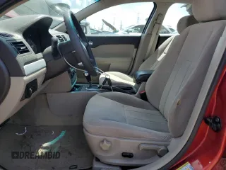 2006 Mercury Milan with VIN 3MEFM07156R603787, listed as a Copart auction lot 63317745 with 83,704 mi miles and Salvage title. Bid and sale history available at DreamBid. Image 7.