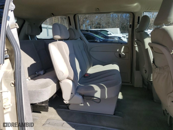 2006 Chrysler Town & Country SWB with VIN 1A4GP45R66B540761, listed as a Copart auction lot 86452974 with 157,714 mi miles and Salvage Title. Bid and sale history available at carsss.com. Image 11.