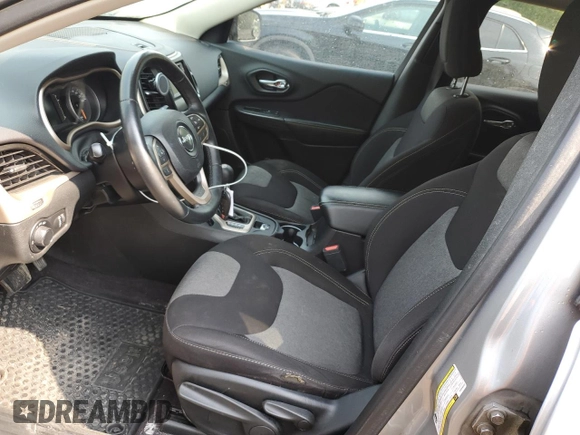 2017 Jeep Cherokee Altitude с VIN 1C4PJLAB5HW566032, выставлен на аукционе Copart как лот 59961105 с пробегом 190 803 миль миль и Чистый • Clean title. История ставок и продаж доступна на DreamBid. Изображение 7.