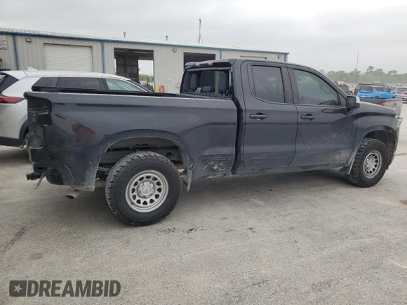2020 Chevrolet Silverado 1500 LT with VIN 1GCRYDEDXLZ272512, listed as a Copart auction lot 51138285 with 100,051 mi miles and Salvage Title. Bid and sale history available at carsss.com. Image 3.