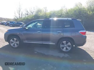 2012 Toyota Highlander Limited with VIN 5TDDK3EH5CS141028, listed as a IAAI auction lot 41987426 with 362,884 mi miles. Bid and sale history available at carsss.com. Image 15.