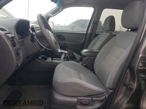 2006 Ford Escape Hybrid with VIN 1FMYU96H26KD04870, listed as a Copart auction lot 76270264 with 199,842 mi miles and Salvage Title. Bid and sale history available at carsss.com. Image 7.