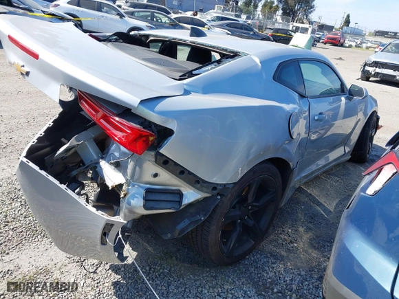 2016 Chevrolet Camaro 2LT with VIN 1G1FD1RX9G0159140, listed as a IAAI auction lot 41777895 with 1 mi miles. Bid and sale history available at carsss.com. Image 4.