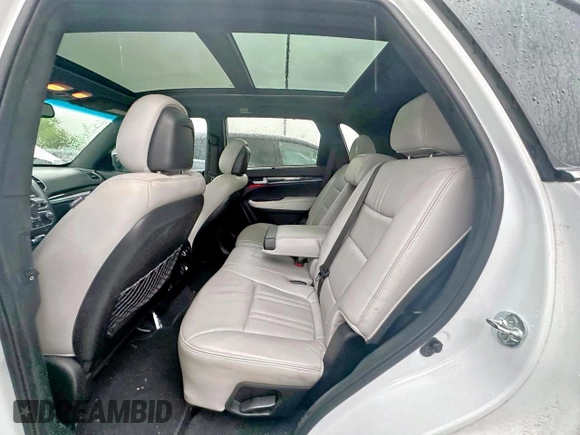 2015 Kia Sorento SX Limited with VIN 5XYKW4A75FG578771, listed as a Copart auction lot 56002285 with 174,497 mi miles and Clean Title. Bid and sale history available at carsss.com. Image 6.