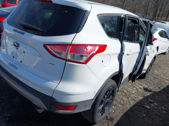 2015 Ford Escape SE with VIN 1FMCU0G77FUB55775, listed as a IAAI auction lot 41744893 with 164,178 mi miles and . Bid and sale history available at DreamBid. Image 4.