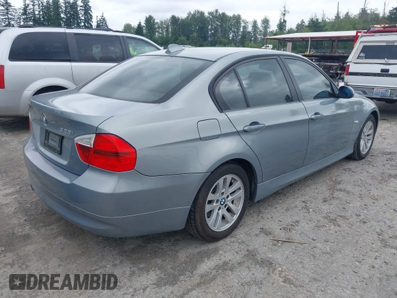 2007 BMW 3 Series 328i with VIN WBAVC53577FZ81305, listed as a IAAI auction lot 42575262 with 76,398 mi miles and . Bid and sale history available at DreamBid. Image 4.