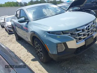 2024 Hyundai Santa Cruz SEL z VIN 5NTJBDDE8RH110825, wystawiony jako IAAI lot #42230112 z przebiegiem 18 135 mil mil oraz . Historia ofert i sprzedaży dostępna na DreamBid. Obrazek 1.
