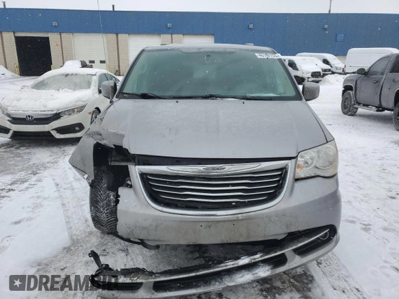 2016 Chrysler Town & Country Touring z VIN 2C4RC1CG6GR263834, wystawiony jako Copart lot #46109155 z przebiegiem 168 732 mil mil oraz Tytuł czysty. Historia ofert i sprzedaży dostępna na DreamBid. Obrazek 5.