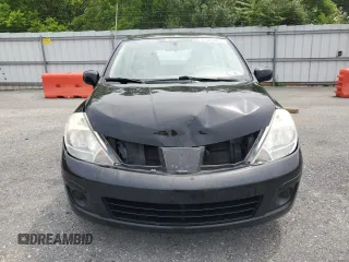 2009 Nissan Versa SL с VIN 3N1BC13E79L475810, выставлен на аукционе Copart как лот 61073065 с пробегом 90 531 миль миль и Списание • Salvage title. История ставок и продаж доступна на DreamBid. Изображение 5.