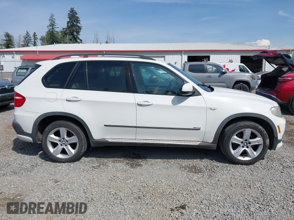 2007 BMW X5 3.0si z VIN 4USFE435X7LY80508, wystawiony jako IAAI lot #42126085 z przebiegiem 168 711 mil mil oraz . Historia ofert i sprzedaży dostępna na DreamBid. Obrazek 13.