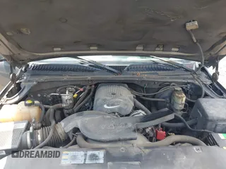 2002 Chevrolet Suburban LT z VIN 1GNFK16Z52J310536, wystawiony jako IAAI lot #42681583 z przebiegiem 197 076 mil mil oraz . Historia ofert i sprzedaży dostępna na DreamBid. Obrazek 10.