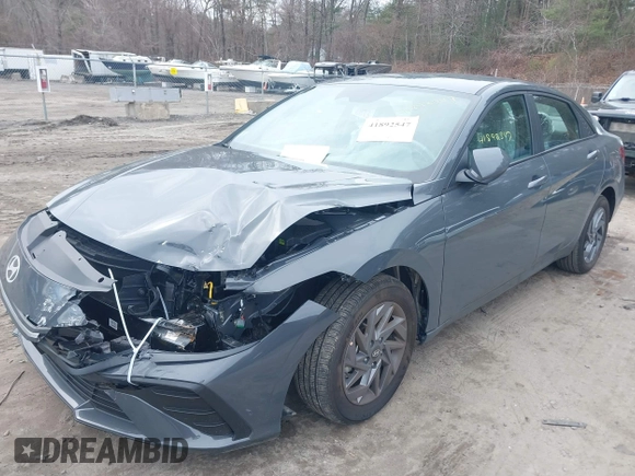 2024 Hyundai Elantra SEL with VIN KMHLM4DGXRU783877, listed as a IAAI auction lot 41892547 with 2,350 mi miles and . Bid and sale history available at DreamBid. Image 2.