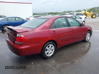 2006 Toyota Camry STD with VIN 4T1BE32K66U142716, listed as a IAAI auction lot 41972164 with 221,429 mi miles. Bid and sale history available at carsss.com. Image 4.