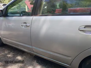 2004 Toyota Prius z VIN JTDKB20U840113816, wystawiony jako IAAI lot #42290790 z przebiegiem 274 242 mil mil oraz . Historia ofert i sprzedaży dostępna na DreamBid. Obrazek 6.