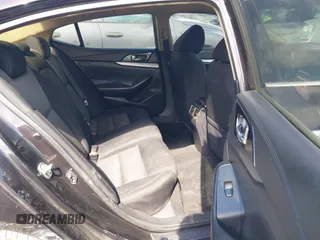 2017 Nissan Maxima SV with VIN 1N4AA6APXHC365690, listed as a IAAI auction lot 41988995 with 167,142 mi miles and . Bid and sale history available at DreamBid. Image 8.