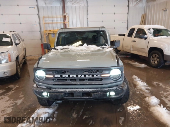 2023 Ford Bronco with VIN 1FMEE5BPXPLB61295, listed as a IAAI auction lot 41623328 with 24,599 mi miles. Bid and sale history available at carsss.com. Image 12.