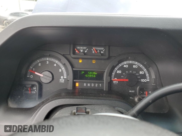 2013 Ford Econoline Cargo Commercial with VIN 1FTNE2EW4DDA17334, listed as a Copart auction lot 63267005 with 169,856 mi miles and Clean title. Bid and sale history available at DreamBid. Image 9.
