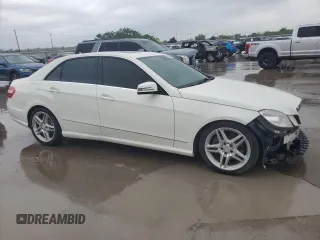 2011 Mercedes-Benz E 350 Luxury with VIN WDDHF5GB1BA474175, listed as a Copart auction lot 51015615 with 201,742 mi miles and Salvage Title. Bid and sale history available at DreamBid. Image 4.