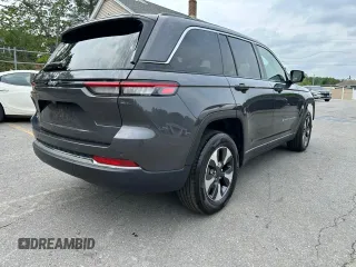 2024 Jeep Grand Cherokee с VIN 1C4RJYB62RC142608, выставлен на аукционе Copart как лот 60274445 с пробегом 43 564 миль миль и Чистый • Clean title. История ставок и продаж доступна на DreamBid. Изображение 3.