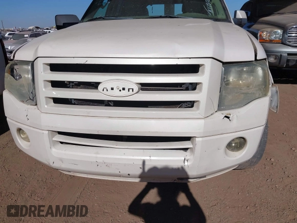 2007 Ford Expedition Limited with VIN 1FMFU19577LA77312, listed as a IAAI auction lot 41650038 with 249,558 mi miles. Bid and sale history available at carsss.com. Image 6.