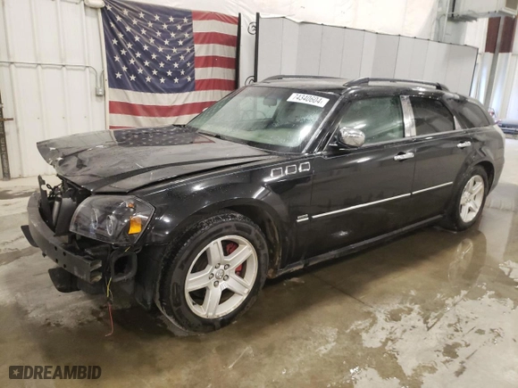 2005 Dodge Magnum RT with VIN 2D8GV58255H550673, listed as a Copart auction lot 74340604 with 206,578 mi miles and Salvage Title. Bid and sale history available at carsss.com. Image 1.