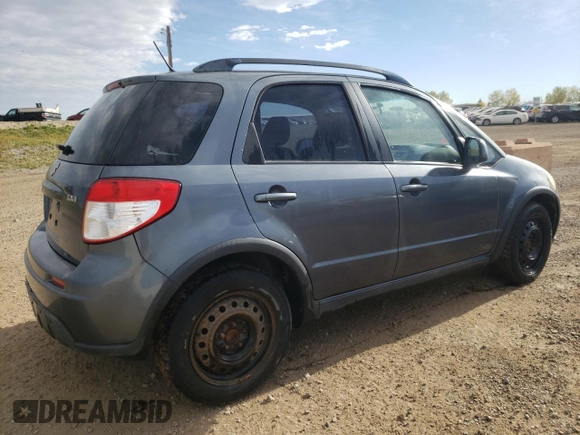 2008 Suzuki SX4 Regional Edition z VIN JS2YA413X85100336, wystawiony jako Copart lot #72749274 z przebiegiem 376 512 mil mil oraz Czysty tytuł • Clean title. Historia ofert i sprzedaży dostępna na DreamBid. Obrazek 3.