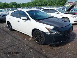 2011 Nissan Maxima SV z VIN 1N4AA5AP6BC824070, wystawiony jako IAAI lot #42273575 z przebiegiem 264 116 mil mil oraz . Historia ofert i sprzedaży dostępna na DreamBid. Obrazek 1.