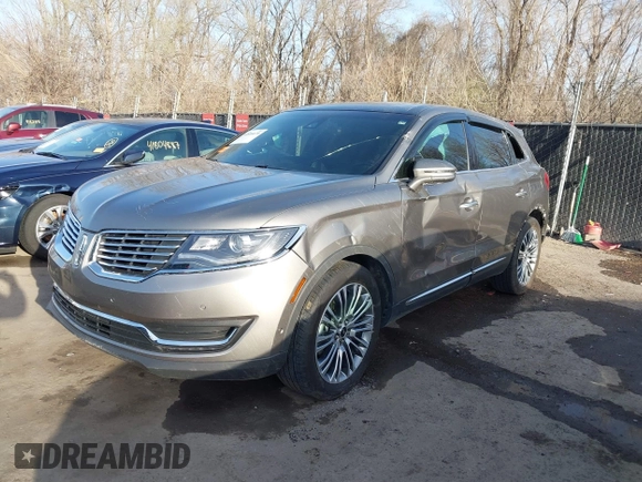 2016 Lincoln MKX Reserve with VIN 2LMPJ6LR5GBL84004, listed as a IAAI auction lot 41816670 with 55,199 mi miles. Bid and sale history available at carsss.com. Image 2.