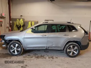 2020 Jeep Cherokee Limited with VIN 1C4PJMDX7LD595128, listed as a IAAI auction lot 41628564 with 79,207 mi miles. Bid and sale history available at carsss.com. Image 14.