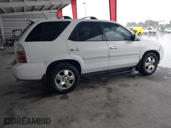 2004 Acura MDX with VIN 2HNYD18274H535096, listed as a IAAI auction lot 41365199 with 231,438 mi miles. Bid and sale history available at carsss.com. Image 4.