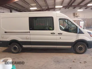 2018 Ford Transit with VIN 1FTBW2CM3JKA27829, listed as a IAAI auction lot 41989093 with 148,187 mi miles. Bid and sale history available at carsss.com. Image 13.