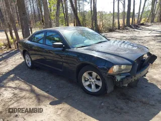 2014 Dodge Charger SE with VIN 2C3CDXBG3EH129796, listed as a IAAI auction lot 41773595 with 172,990 mi miles and . Bid and sale history available at DreamBid. Image 1.