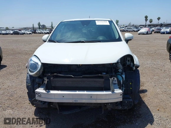 2017 FIAT 500X Lounge with VIN ZFBCFYDB3HP570960, listed as a IAAI auction lot 42326968 with 107,945 mi miles and . Bid and sale history available at DreamBid. Image 13.