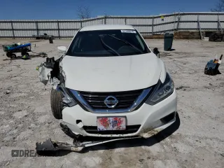 2017 Nissan Altima S with VIN 1N4AL3AP2HC264264, listed as a Copart auction lot 52398615 with 73,750 mi miles and Salvage title. Bid and sale history available at DreamBid. Image 5.