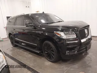 2020 Lincoln Navigator Reserve z VIN 5LMJJ3LT3LEL18476, wystawiony jako IAAI lot #41618795 z przebiegiem 87 289 mil mil oraz . Historia ofert i sprzedaży dostępna na DreamBid. Obrazek 1.