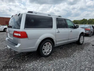 2014 Lincoln Navigator L with VIN 5LMJJ3H50EEL03575, listed as a Copart auction lot 69667284 with 143,279 mi miles and Salvage Title. Bid and sale history available at carsss.com. Image 3.
